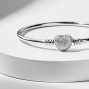 Glowtag - Brazalete Rígido con Broche de Corazón con Zirconias - Club VIP - Silvertag Shop